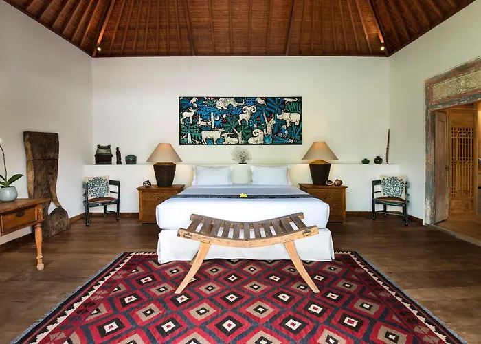 Tiga Puluh Villa *